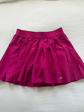 ALO Yoga Women's Bright Magenta Pleated Skirt